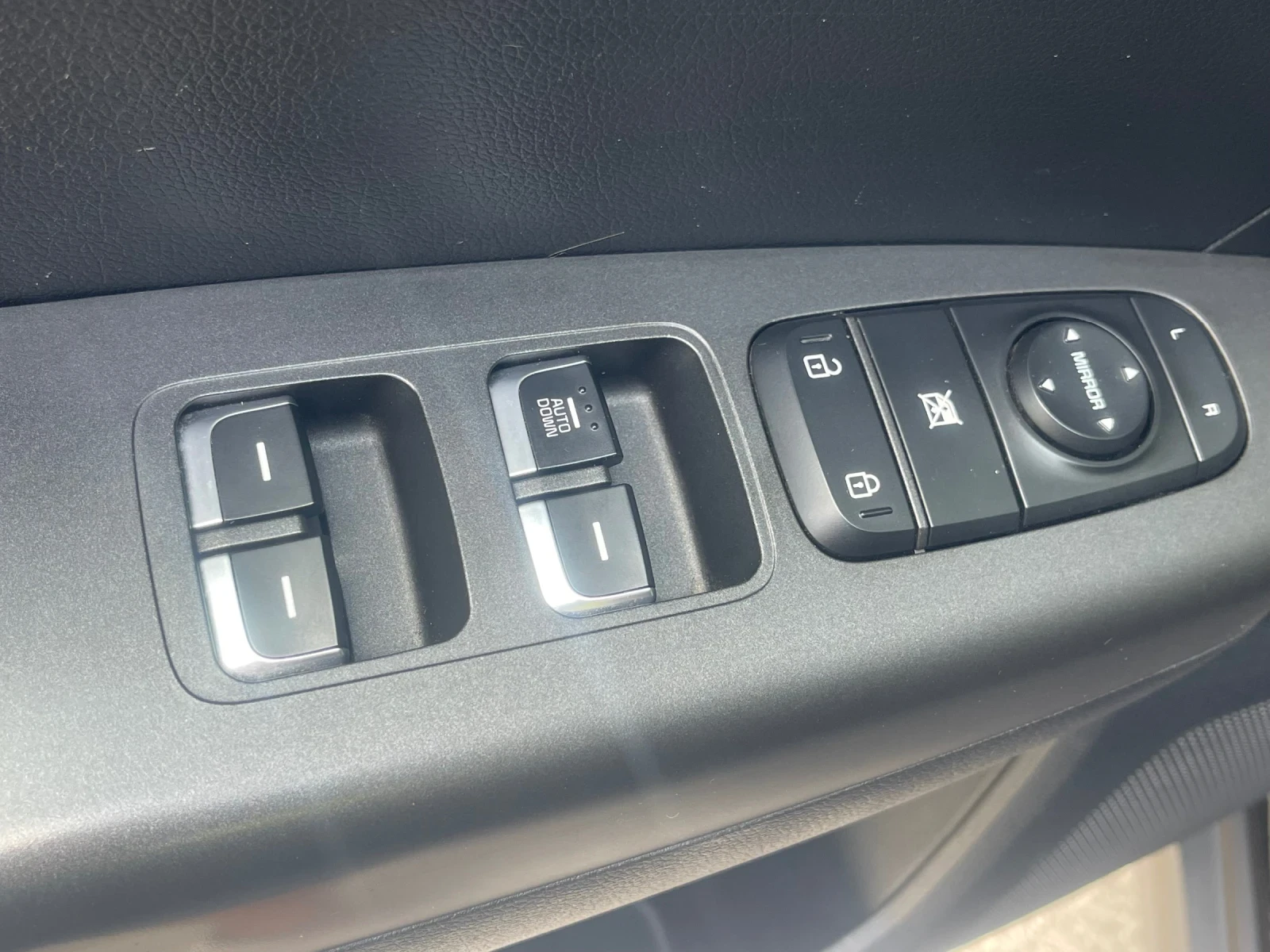 Kia Sportage AWD, снимка 15 - Автомобили и джипове - 55780525