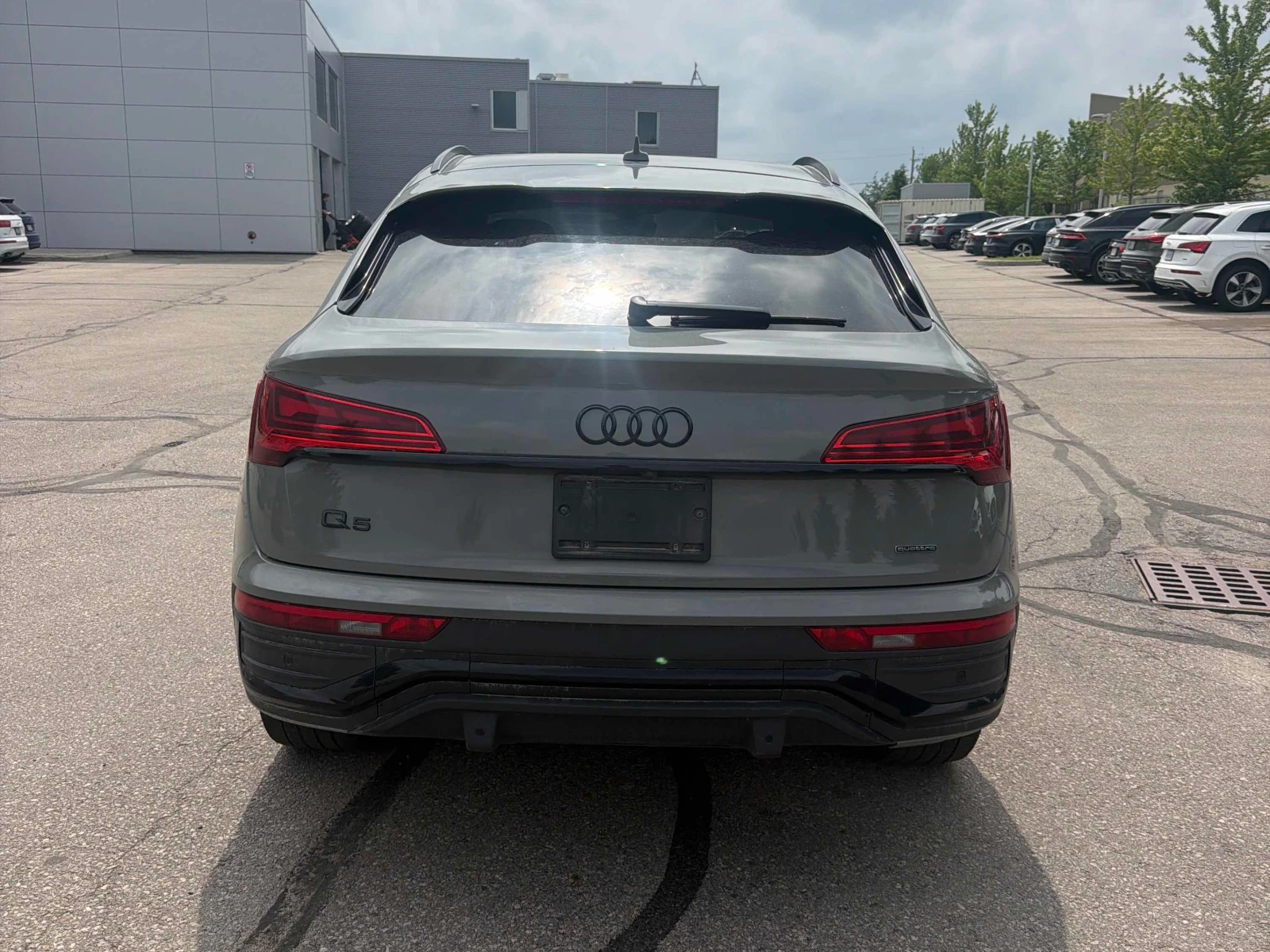 Audi Q5 SPORTBACK* COUPE* PROGRESSIV* ПАРКТРОНИЦИ* ПОДГРЕВ, снимка 4 - Автомобили и джипове - 55932059