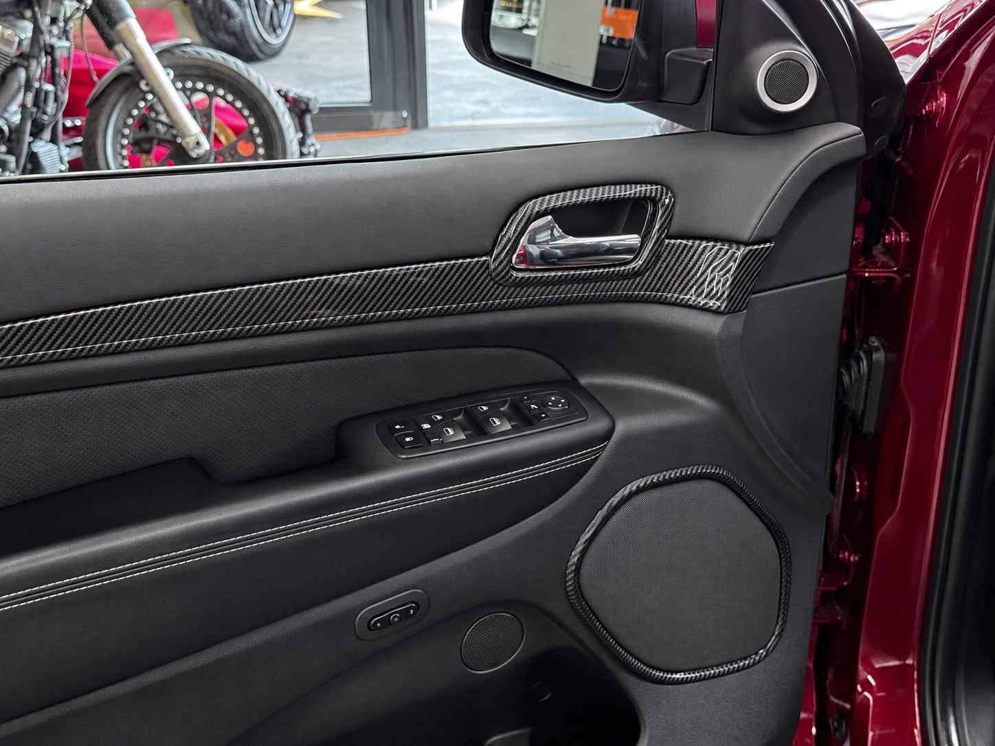 Jeep Grand cherokee SRT* V8 HEMI* Quadra-Trac* ��������* Full* ������ | Mobile.bg � ����������� 7