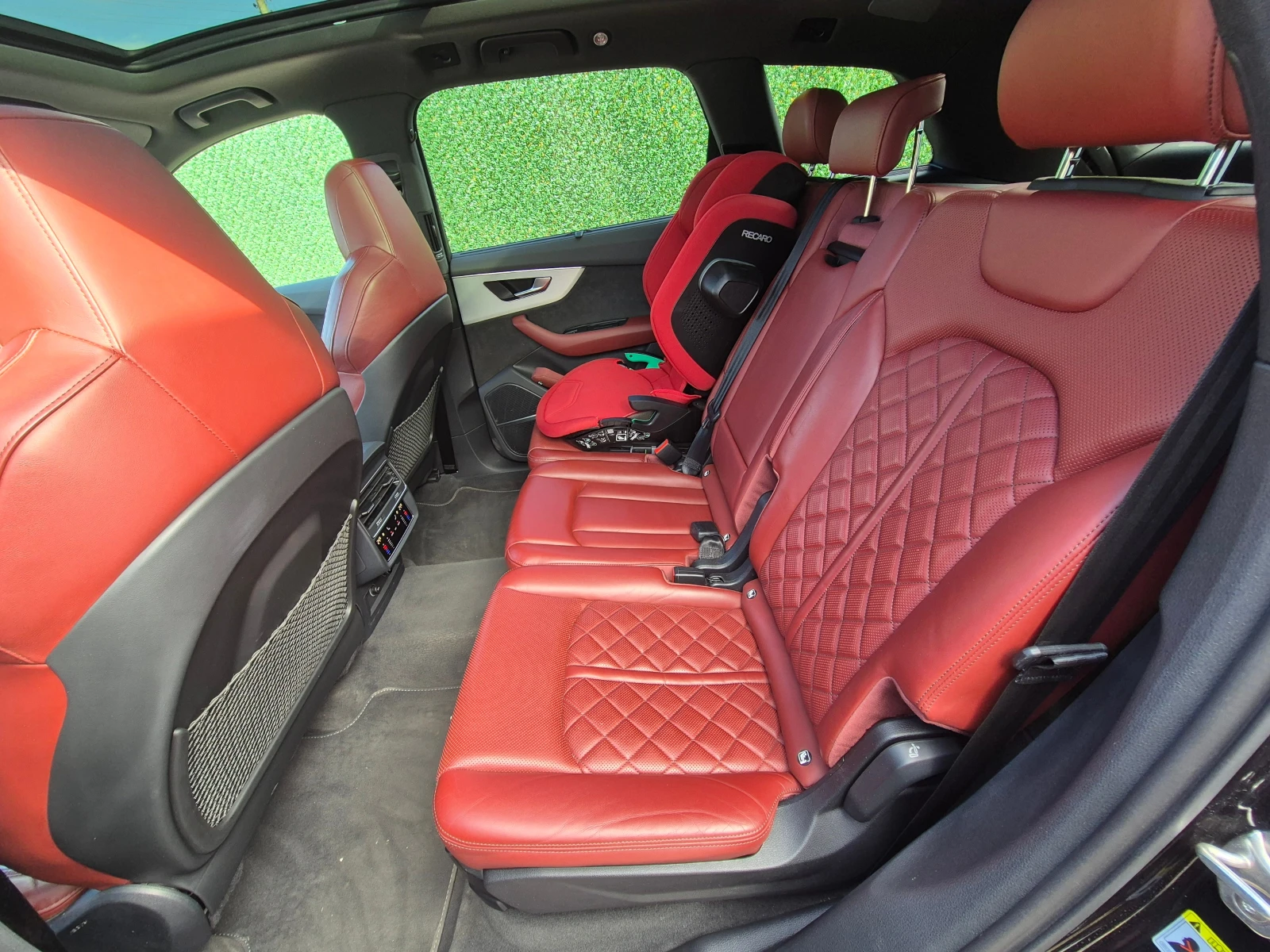 Audi SQ7 SQ7 4.0 TDI Limited, снимка 13 - Автомобили и джипове - 56614455