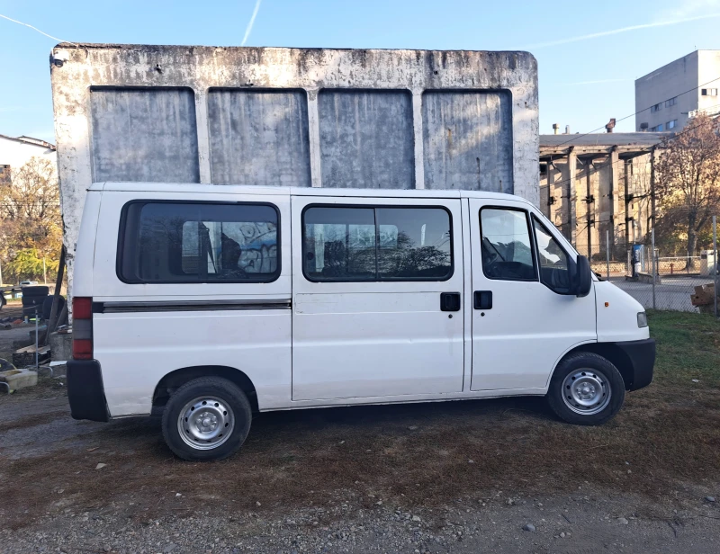 Peugeot Boxer 2.5 TDI , снимка 4 - Бусове и автобуси - 47171144