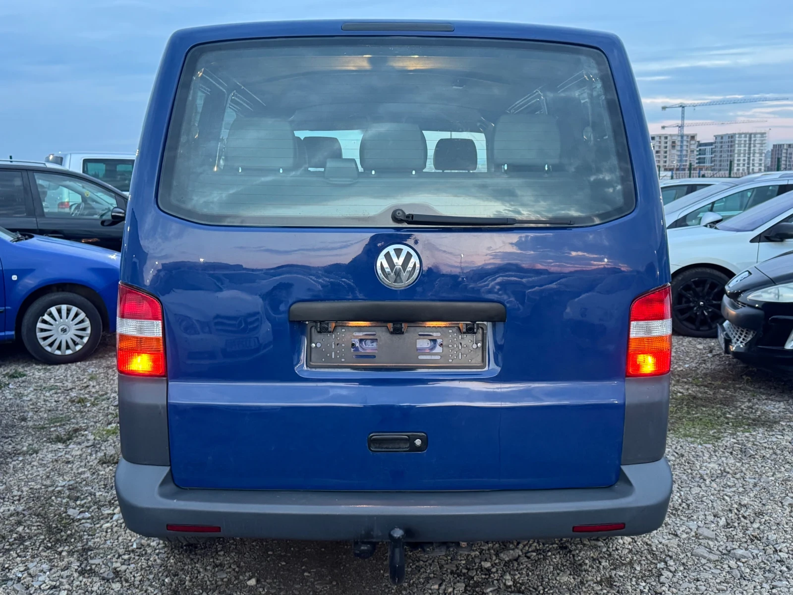 VW Caravelle 2.5TDI 131, снимка 5 - Бусове и автобуси - 54041137