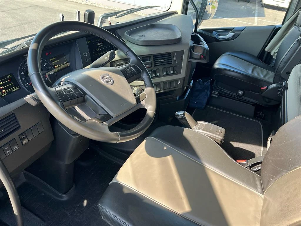 Volvo Fh 540 Xl cab - изображение 8