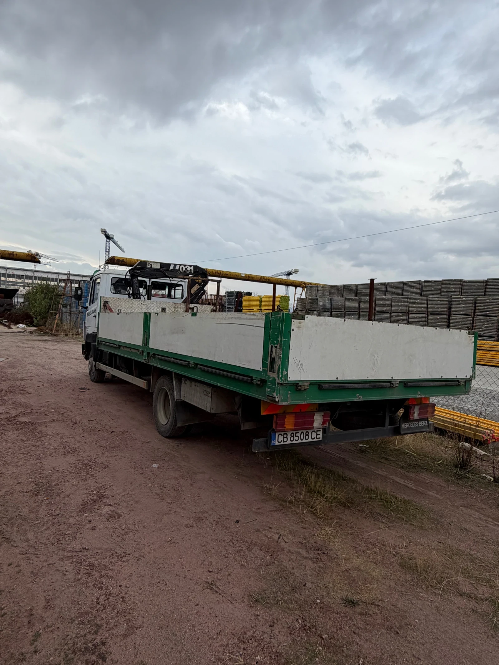 Mercedes-Benz 814 Кран - изображение 5