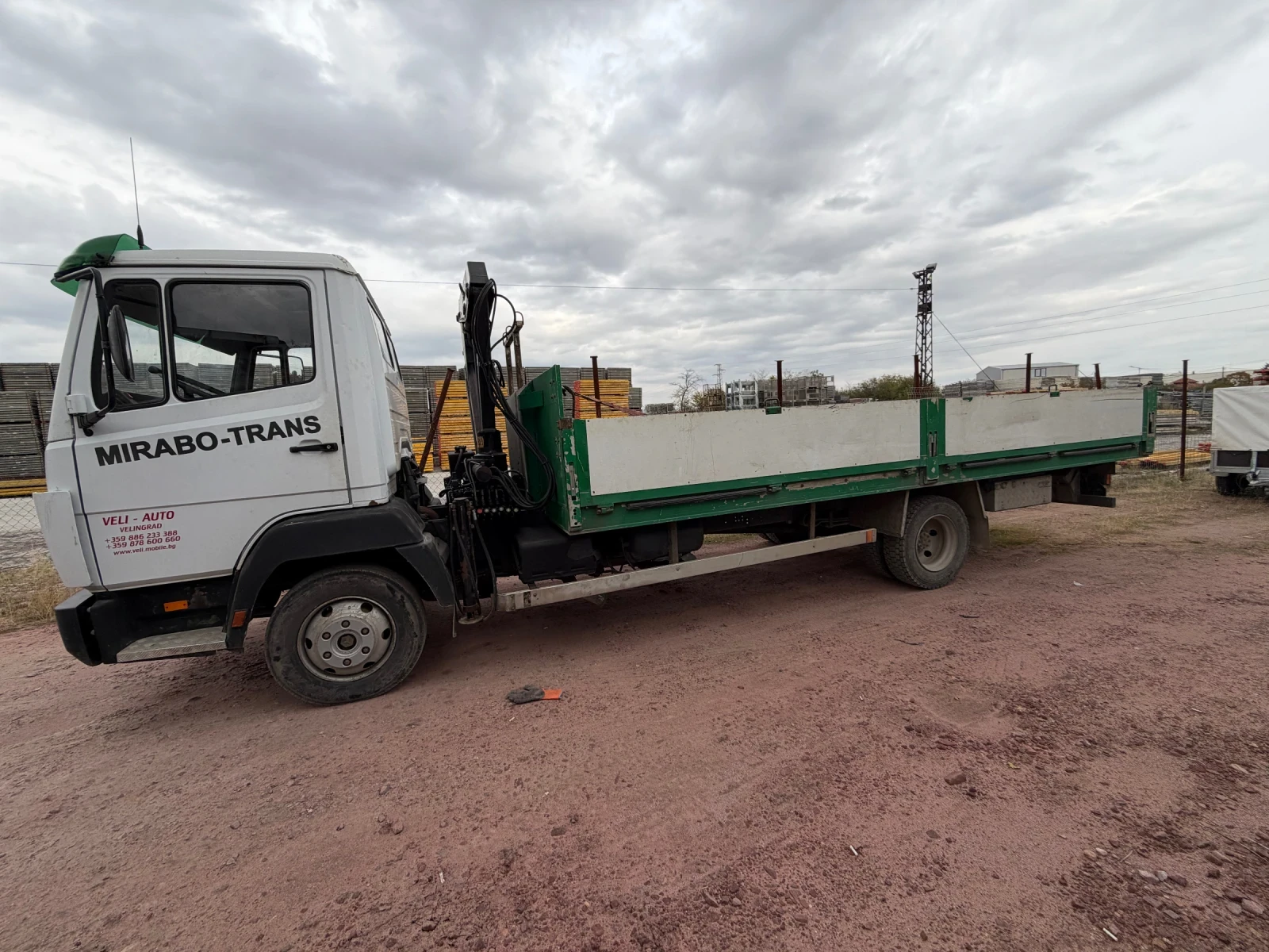 Mercedes-Benz 814 Кран - изображение 3