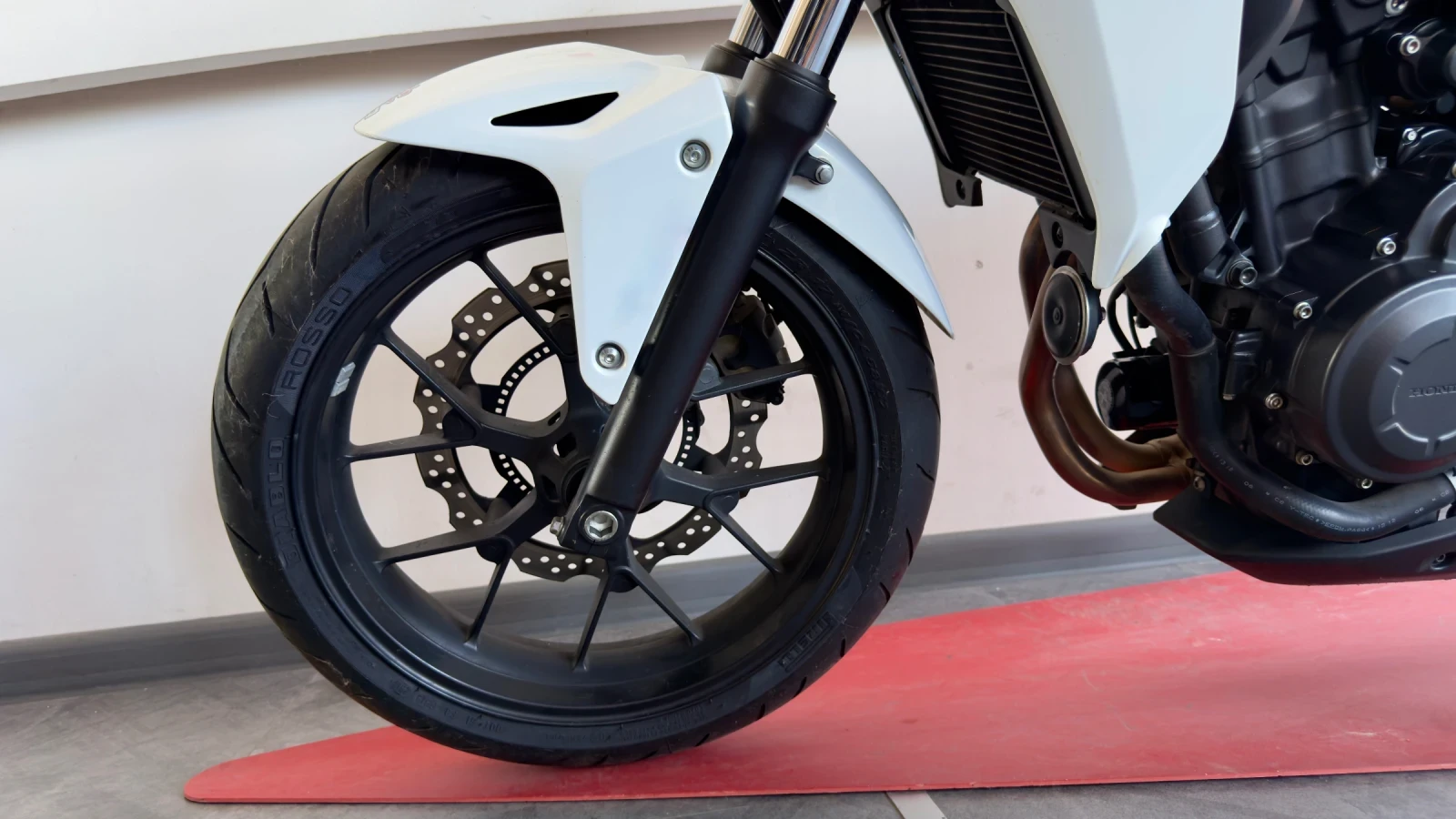 Honda Cb 500F  35kW A2 / Възможност за Лизинг, снимка 4 - Мотоциклети и мототехника - 54409741