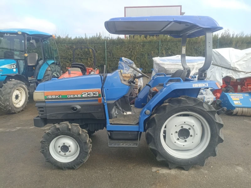 Трактор ISEKI GEAS 233, снимка 4 - Селскостопанска техника - 53386260
