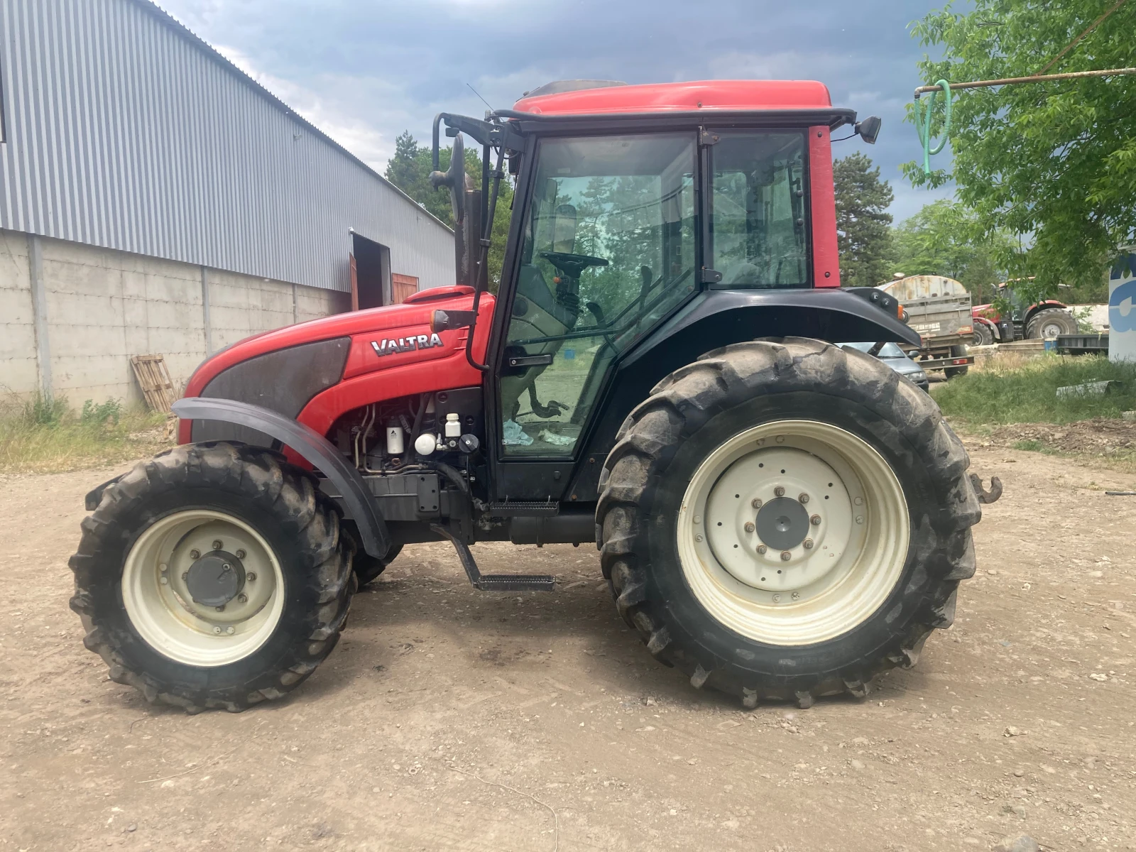Трактор Valtra A93H - изображение 3