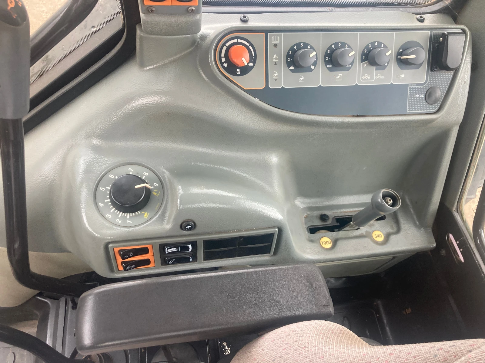 Трактор Valtra A93H - изображение 9