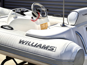 Джет Williams Williams Turbojet 285, снимка 2 - Воден транспорт - 46461059