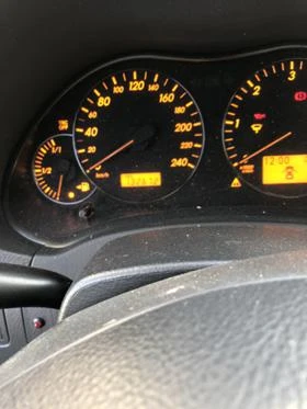 Toyota Avensis 2.2 Dcat на части, снимка 5