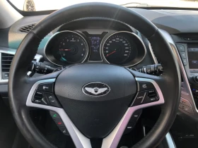Hyundai Veloster  УНИКАТ-AVTOMATIC-149 х-км/NAVI-ПОДГРЕВИ-ШВЕЙЦАРИЯ, снимка 11