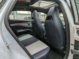 BYD Atto3 Active / / PANO / / 60.5kWh, снимка 14
