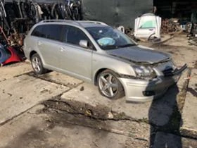 Toyota Avensis 2.2 Dcat на части - [5] 