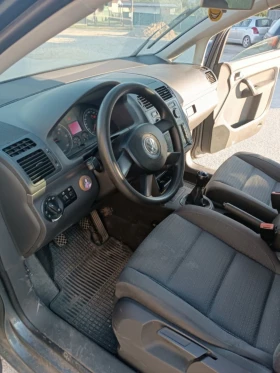 Обява за продажба на VW Touran 1.9tdi ~3 500 лв. - изображение 6