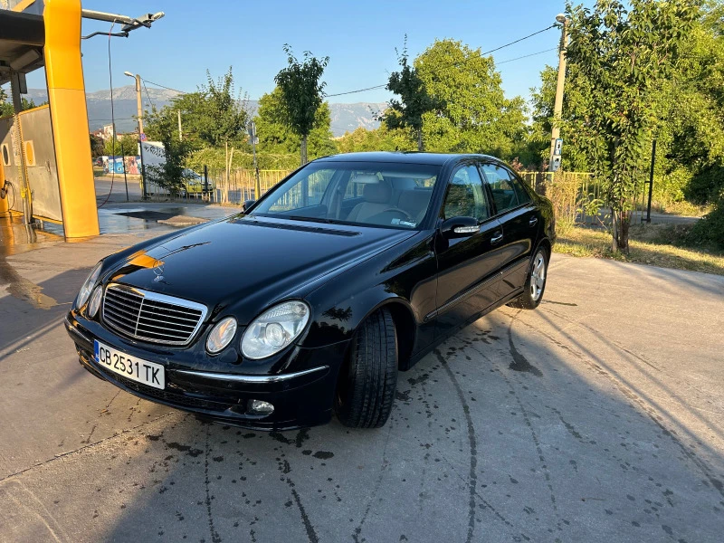 Mercedes-Benz E 350 4matic ТОП СЪСТОЯНИЕ!, снимка 2 - Автомобили и джипове - 46577759