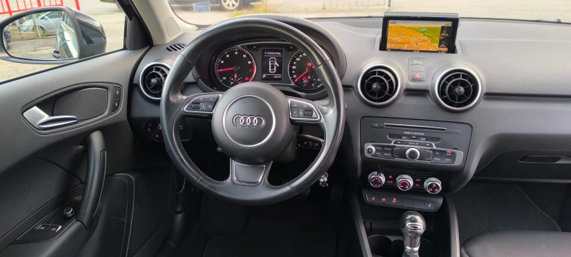 Audi A1 3.0-TFSI, снимка 15 - Автомобили и джипове - 47360801