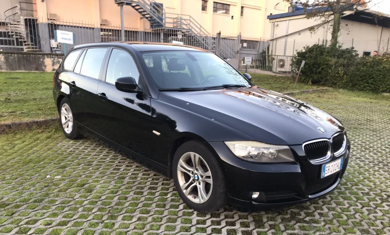 BMW 320 2.0 D, снимка 2 - Автомобили и джипове - 48099359