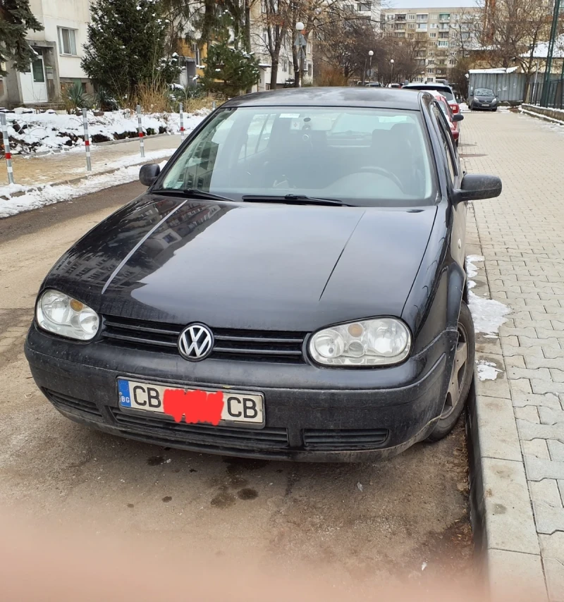 VW Golf 1.6 SR, снимка 2 - Автомобили и джипове - 48772976