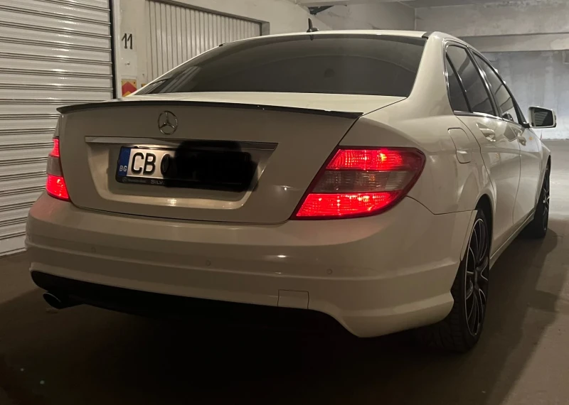 Mercedes-Benz C 200 ОМ 646, снимка 5 - Автомобили и джипове - 48863838