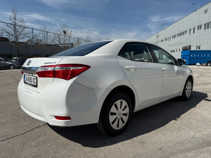 Toyota Corolla 1.6i 132 к.с., снимка 4 - Автомобили и джипове - 49446792