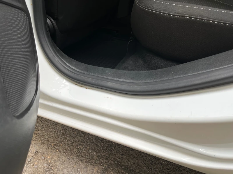 Opel Astra Sport Tourer, снимка 7 - Автомобили и джипове - 52178242