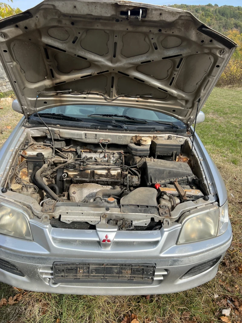 Mitsubishi Space star, снимка 12 - Автомобили и джипове - 52514372