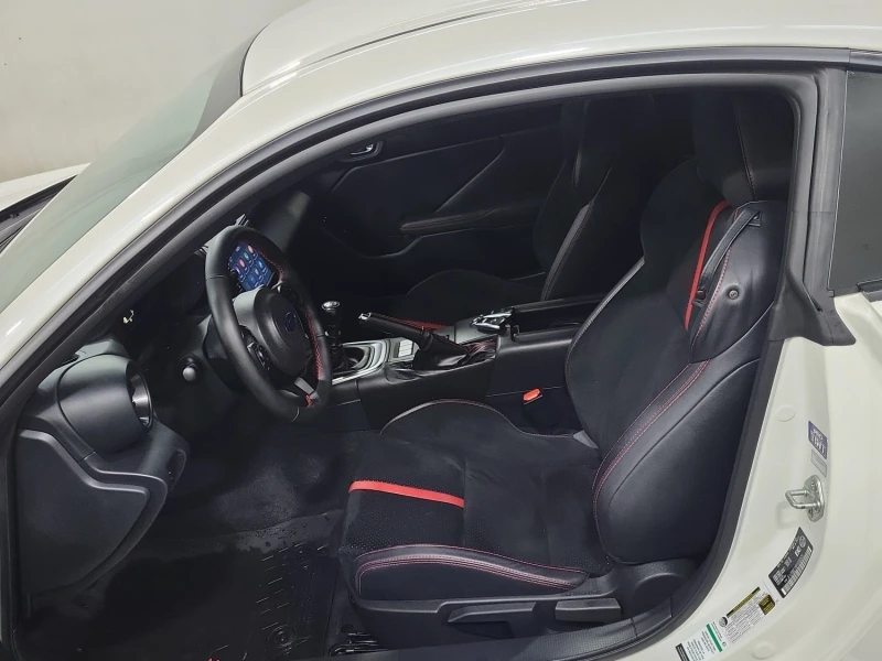Subaru BRZ * Sport-tech* PODGREV* CARFAX* АВТО КРЕДИТ* , снимка 9 - Автомобили и джипове - 53214312