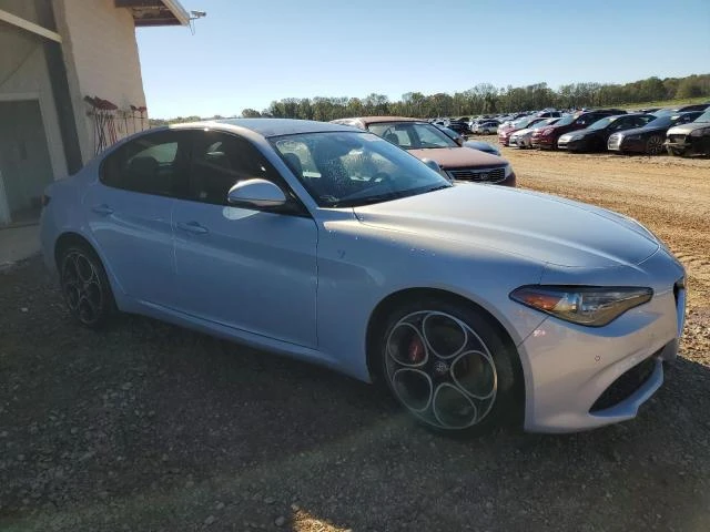 Alfa Romeo Giulia SUPER, снимка 1 - Автомобили и джипове - 48263596