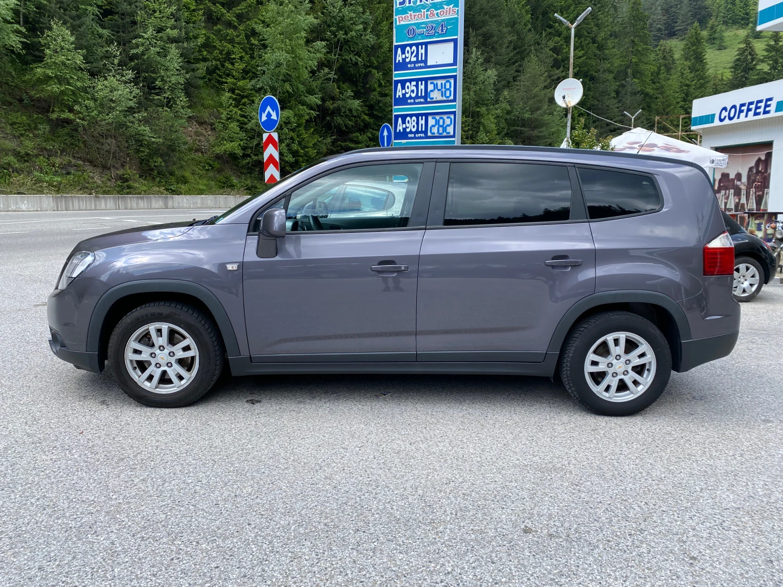 Chevrolet Orlando 1.8i* ФАБР.ГАЗ* ИТАЛИЯ* РЕАЛНИ КМ!!! - изображение 2