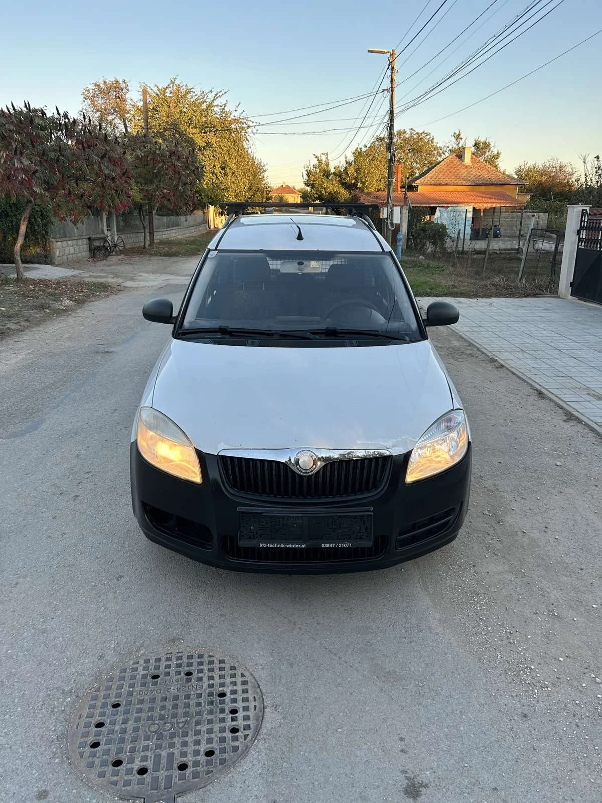 Skoda Praktik 1.2 бензин КЛИМА - изображение 2