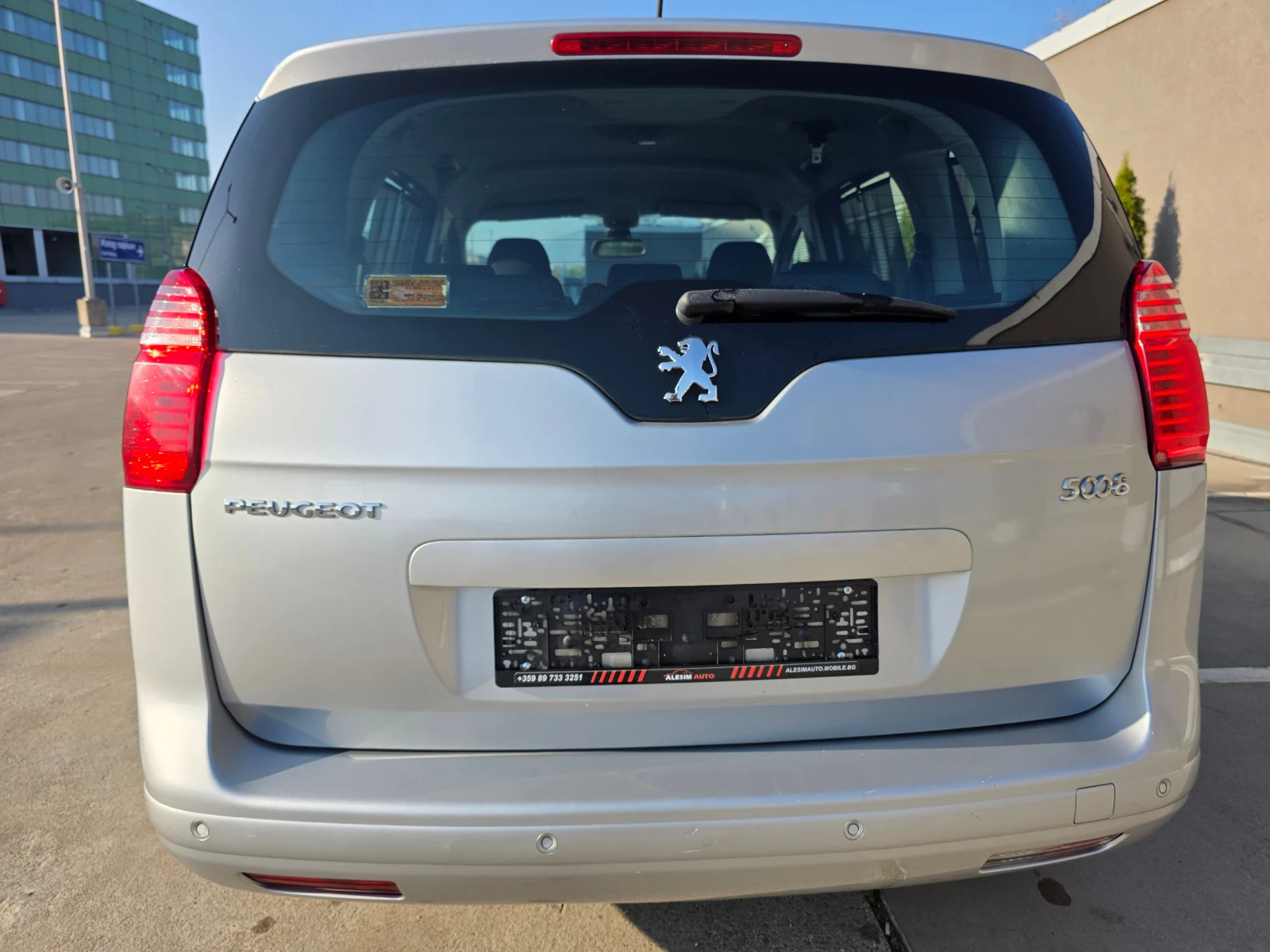 Peugeot 5008 2.0 HDI-7 места - изображение 6