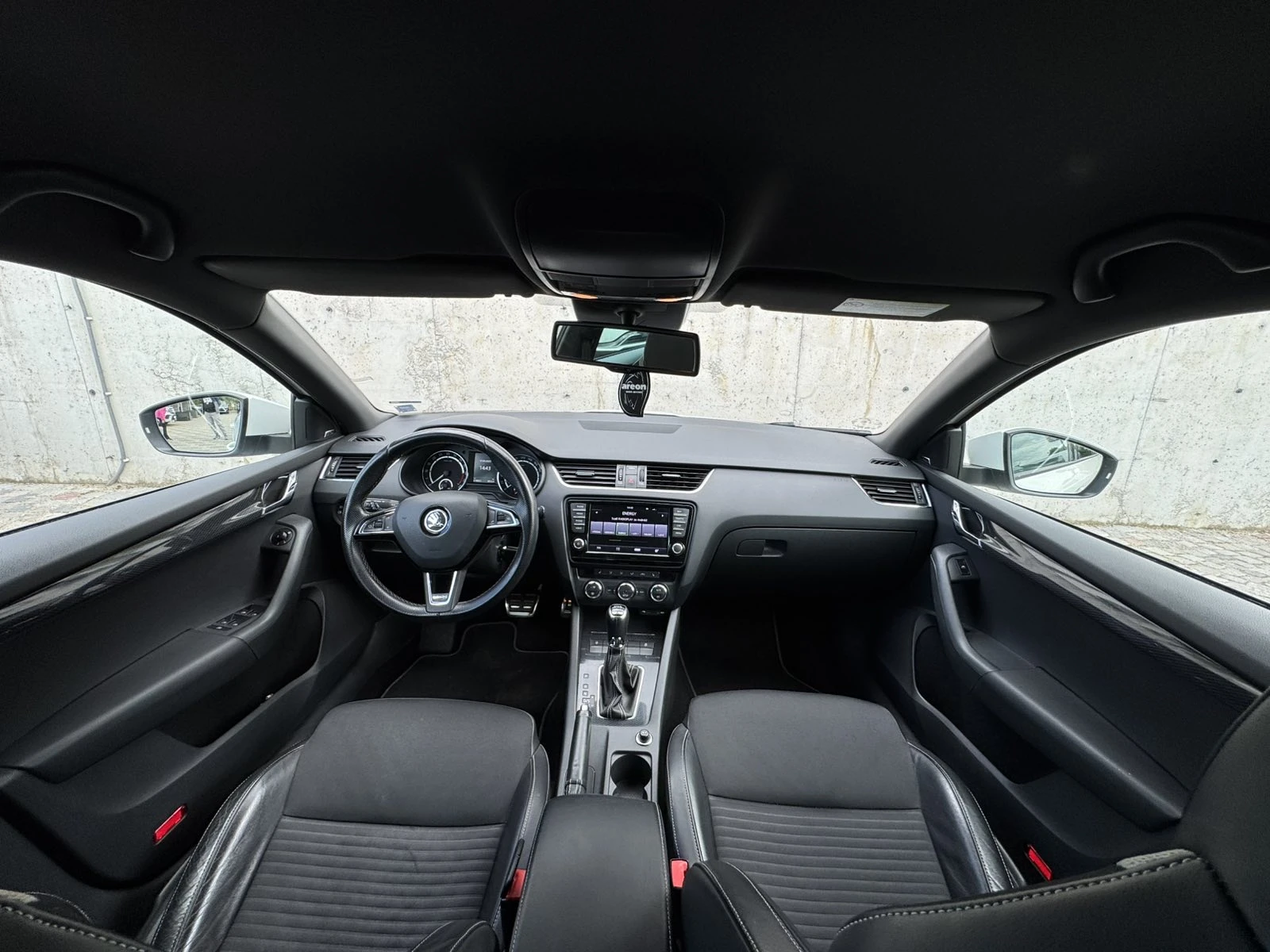 Skoda Octavia VRS/AUTO/NAVI/TV/Xenon/MULTY/Full  - изображение 10