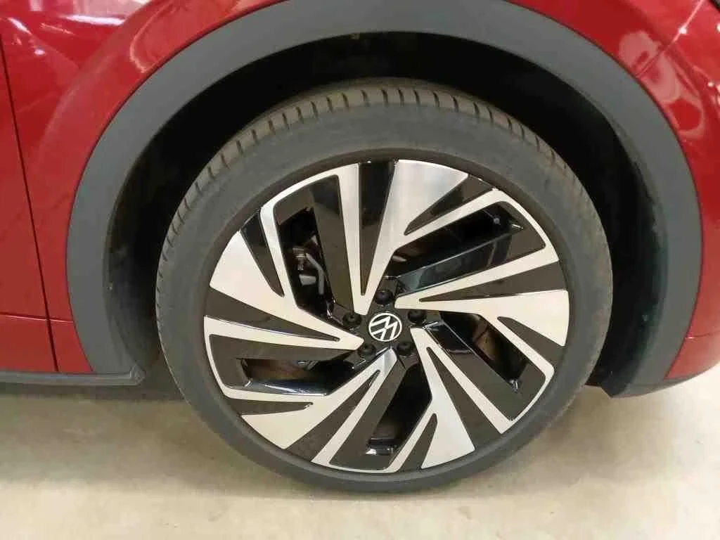 VW ID.5 GTX 4MOTION 2024  - изображение 8