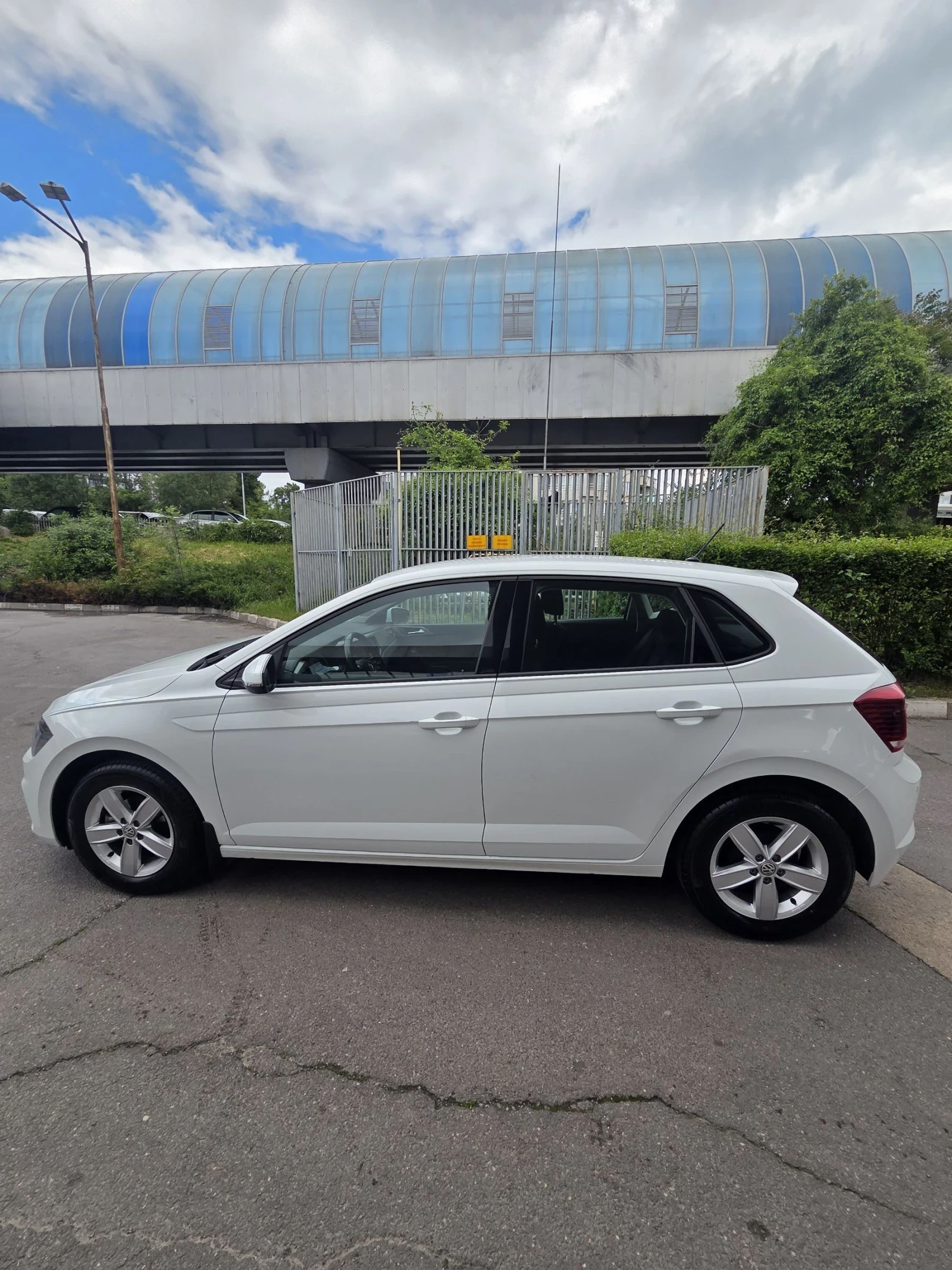 VW Polo 1.0 TGI Metan - изображение 7