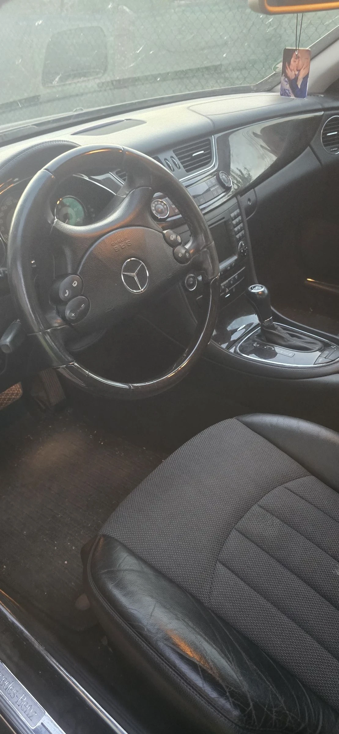 Mercedes-Benz CLS 320  - изображение 8