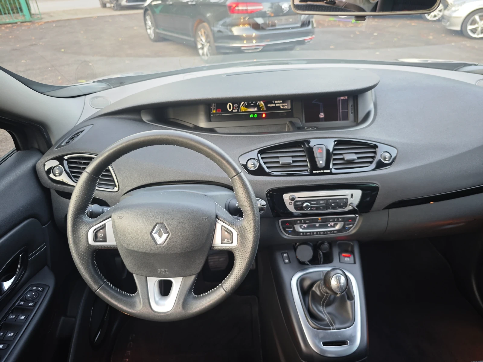 Renault Grand scenic 1.3TCe/Bose Edition/6+ 1/Navi/Swiss - изображение 9