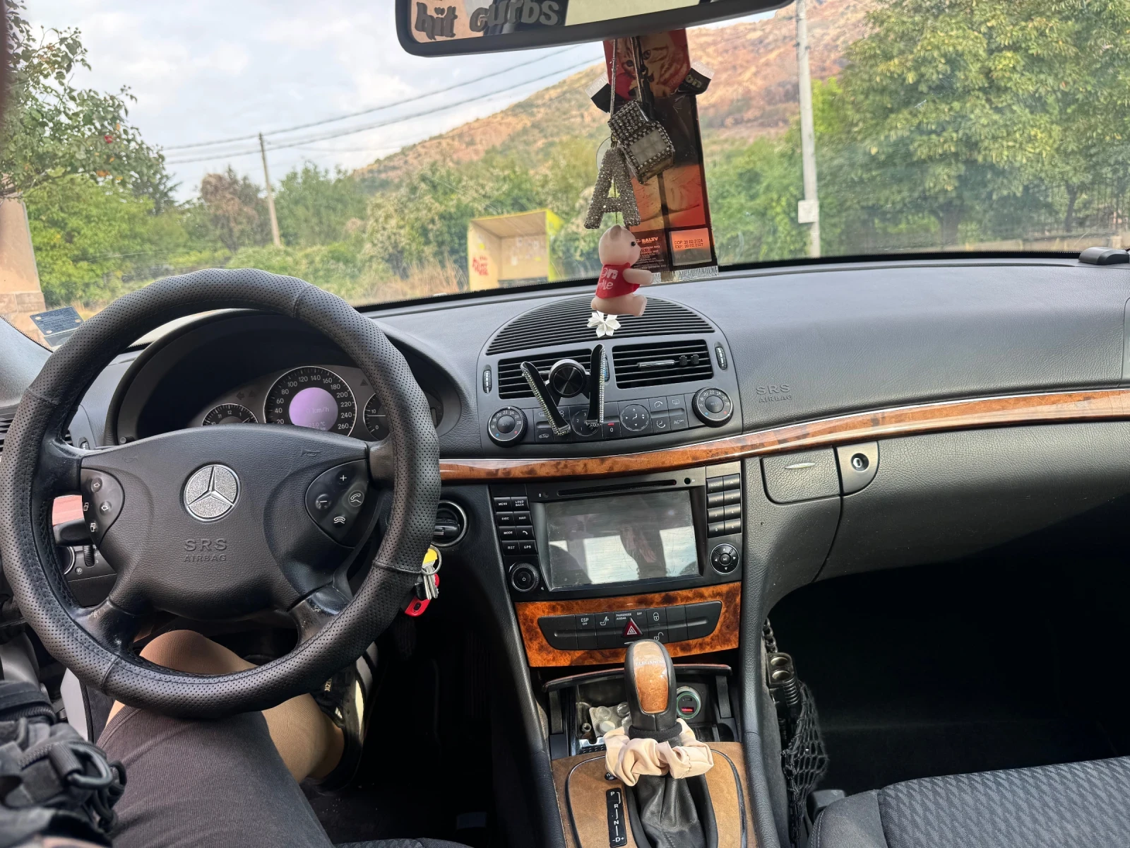 Mercedes-Benz E 220 | Mobile.bg — изображение 13