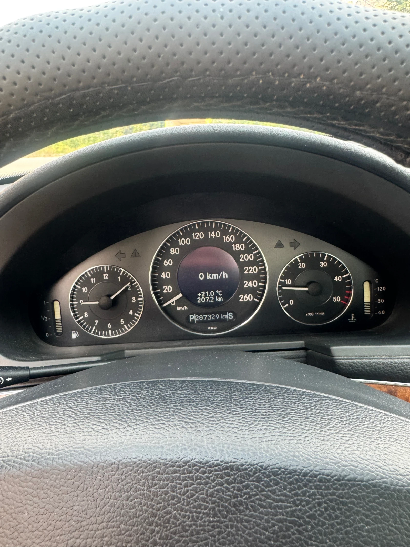 Mercedes-Benz E 220 | Mobile.bg — изображение 11