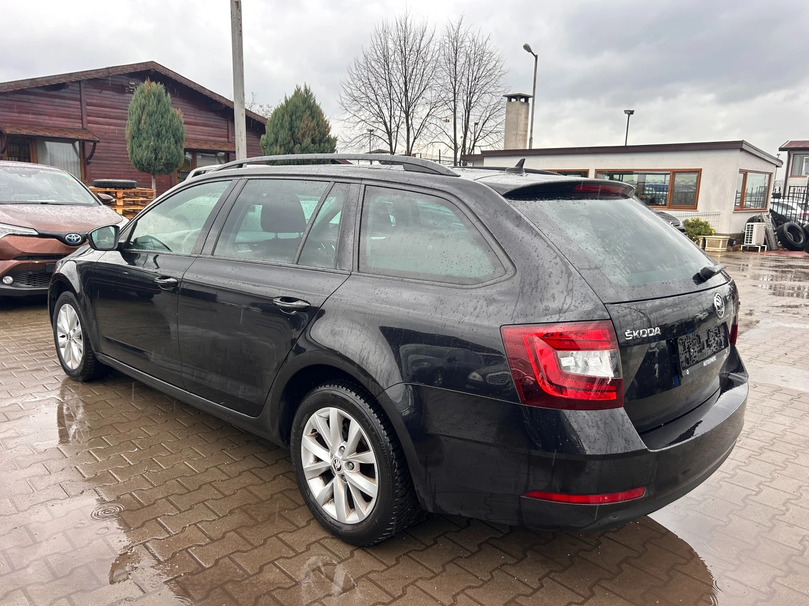 Skoda Octavia 1.6TDI NAVI EURO 6 | Mobile.bg   8