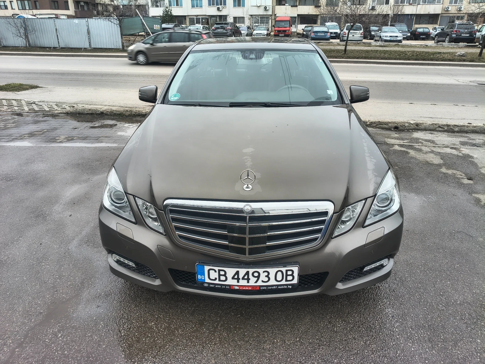 Mercedes-Benz E 350 CGI - изображение 4