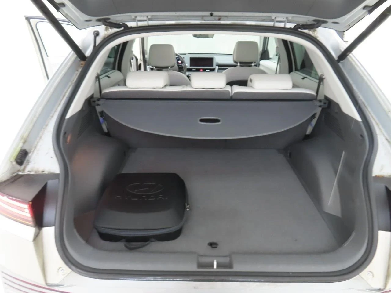 Hyundai Ioniq 5 72.6KWh/UNIQ/360/HEADUP/BOSE/ГАРАНЦИЯ/GOLD, снимка 8 - Автомобили и джипове - 53562500