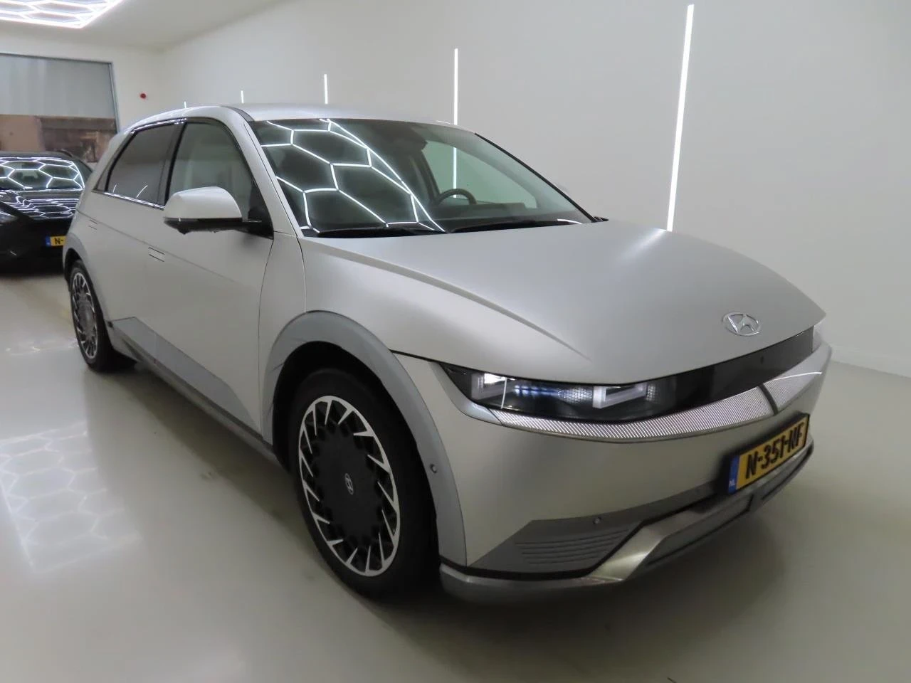 Hyundai Ioniq 5 72.6KWh/UNIQ/360/HEADUP/BOSE/ГАРАНЦИЯ/GOLD