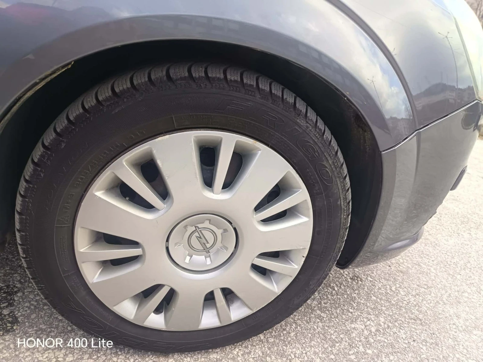 Opel Zafira 1.9CDTI, снимка 2 - Автомобили и джипове - 53785992