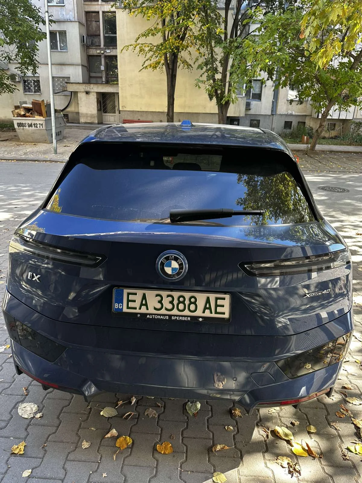 BMW iX xDrive40, HKardon, Driving Assistant, 21", Key, снимка 6 - Автомобили и джипове - 53872810