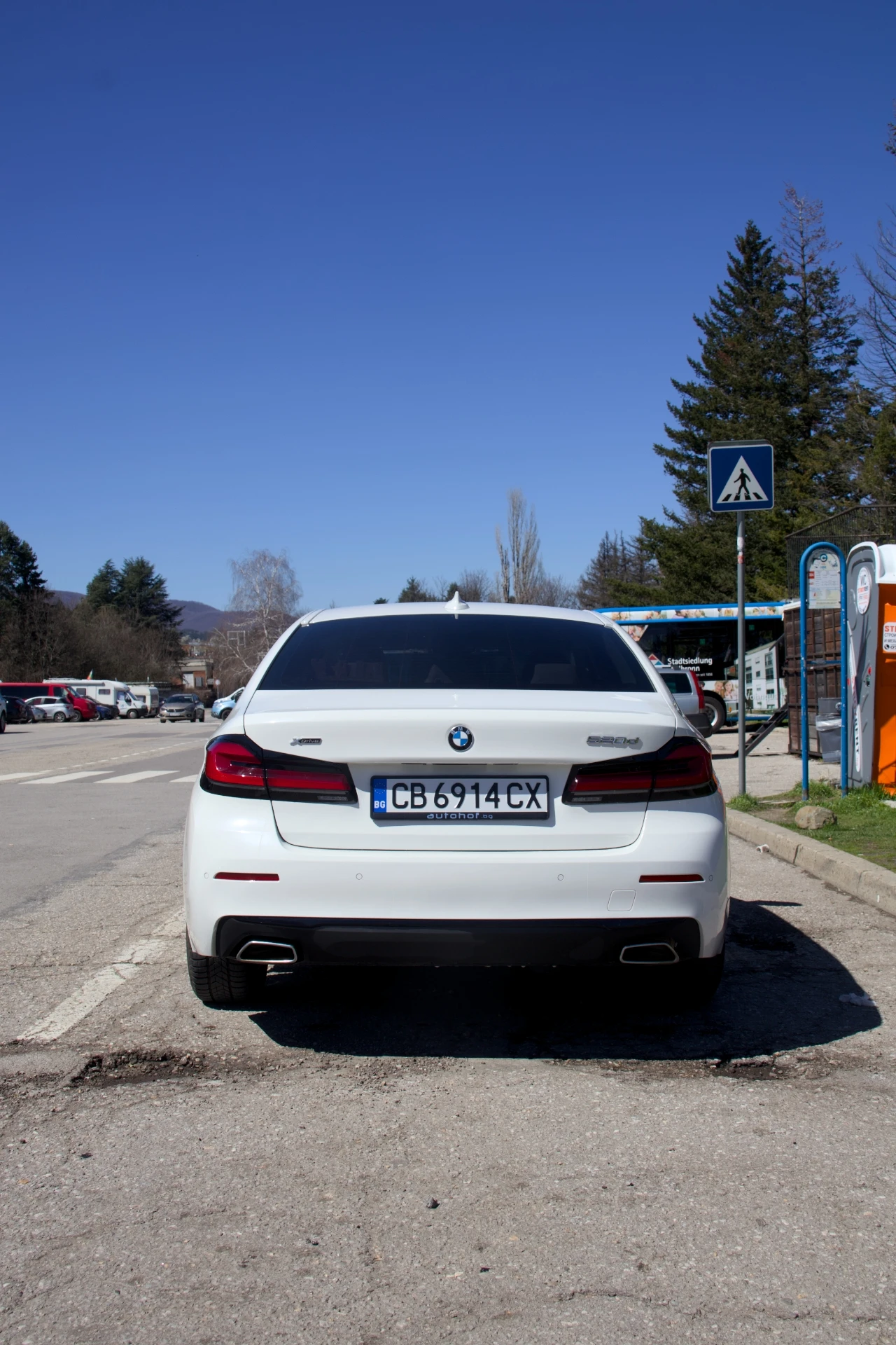 BMW 520 d xDrive, снимка 4 - Автомобили и джипове - 53978513