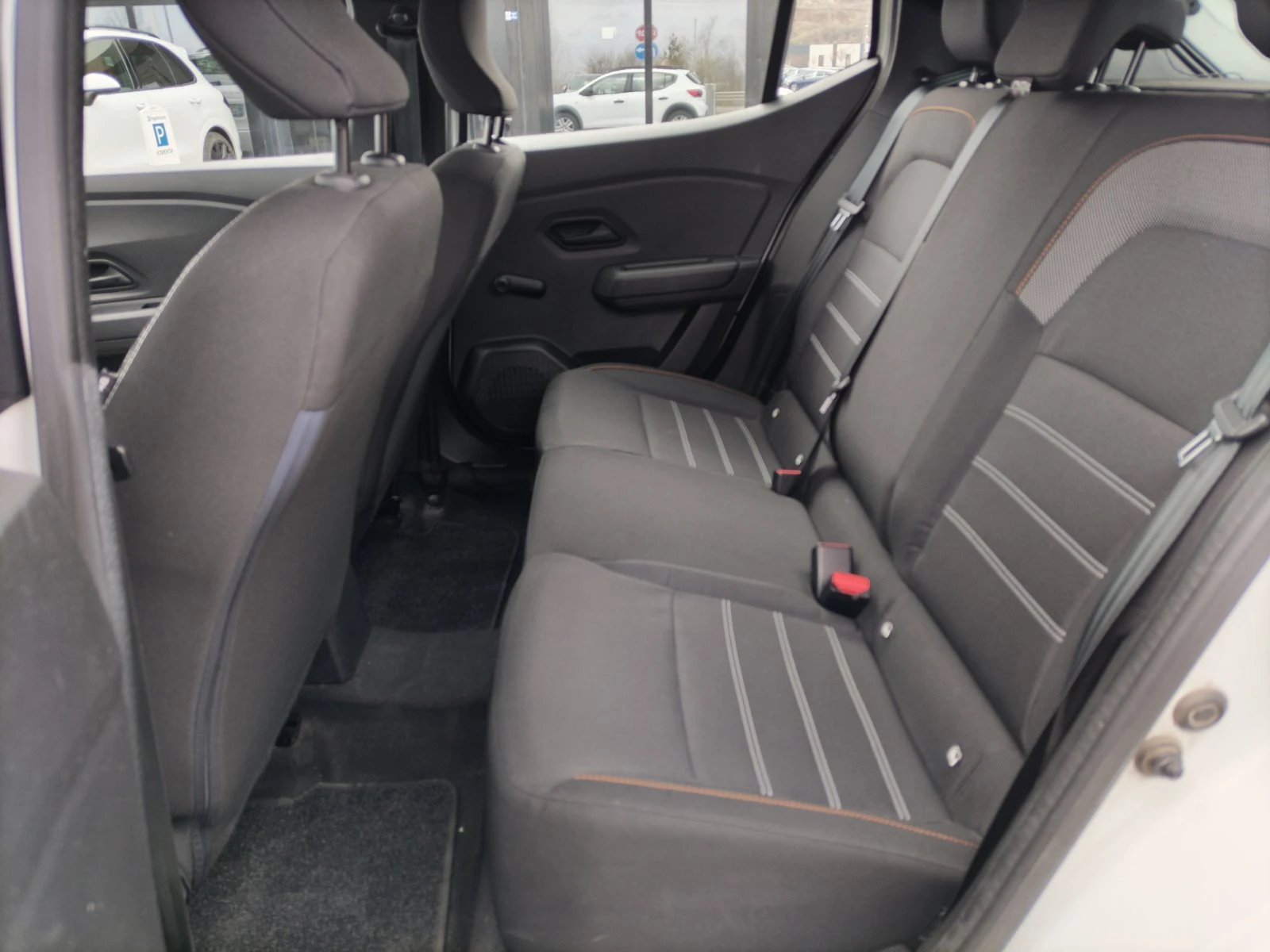 Dacia Sandero 1.0TCe 100 ECO-G/100 к.с. LPG, снимка 15 - Автомобили и джипове - 54057471