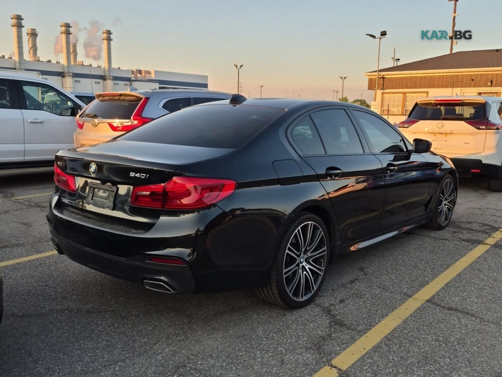 BMW 540 xDrive * M PackАвтоКредит * (ЦЕНА ДО БГ), снимка 3 - Автомобили и джипове - 55107280