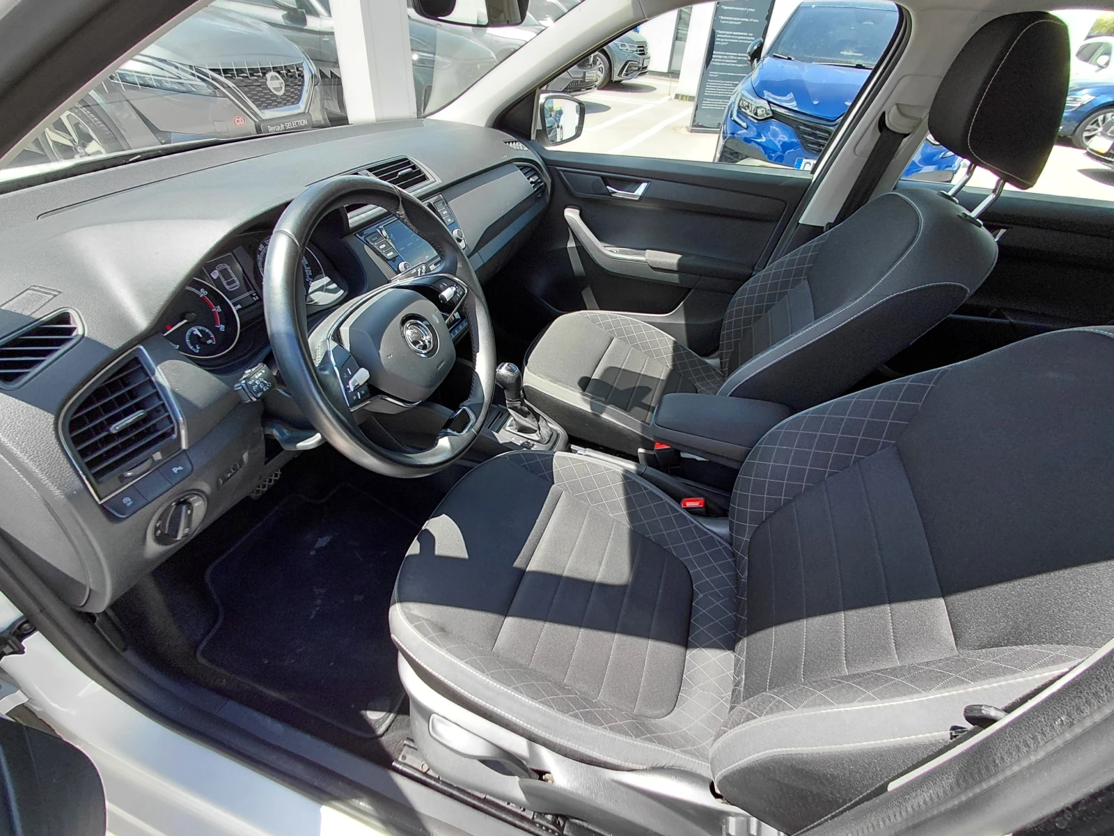 Skoda Fabia 1.0TSi/95k.c./Business / Automatic, снимка 13 - Автомобили и джипове - 55221035