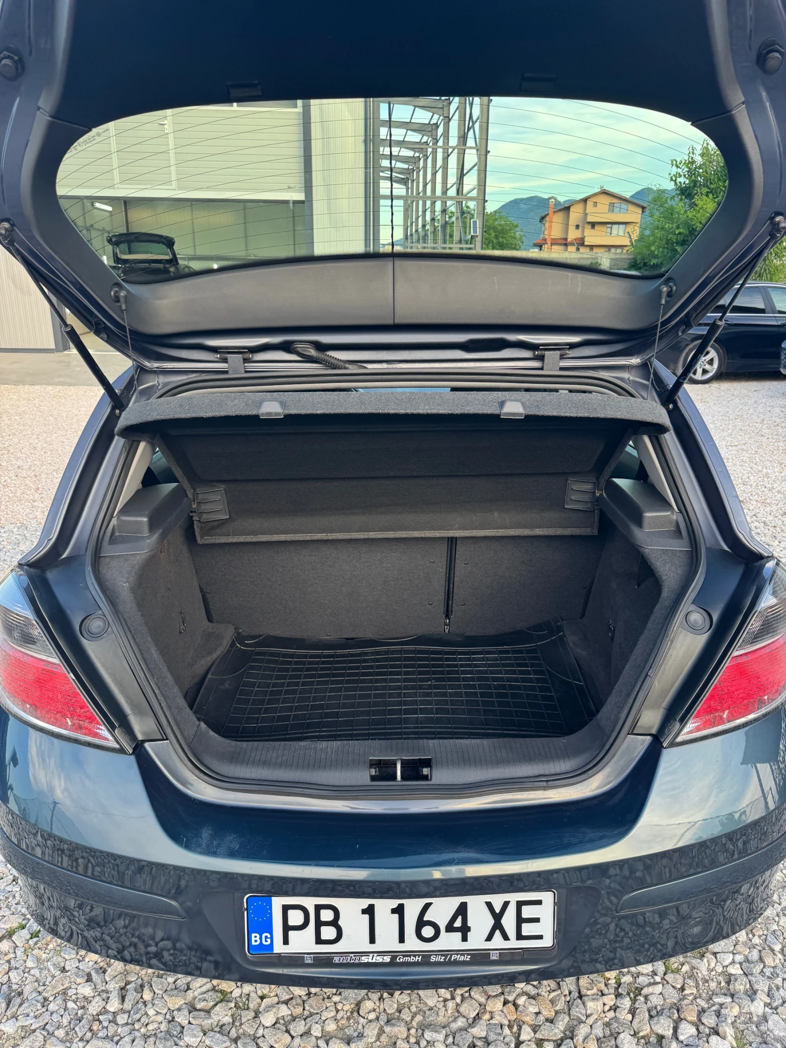 Opel Astra 1.6 16v 105ps, снимка 15 - Автомобили и джипове - 55274078